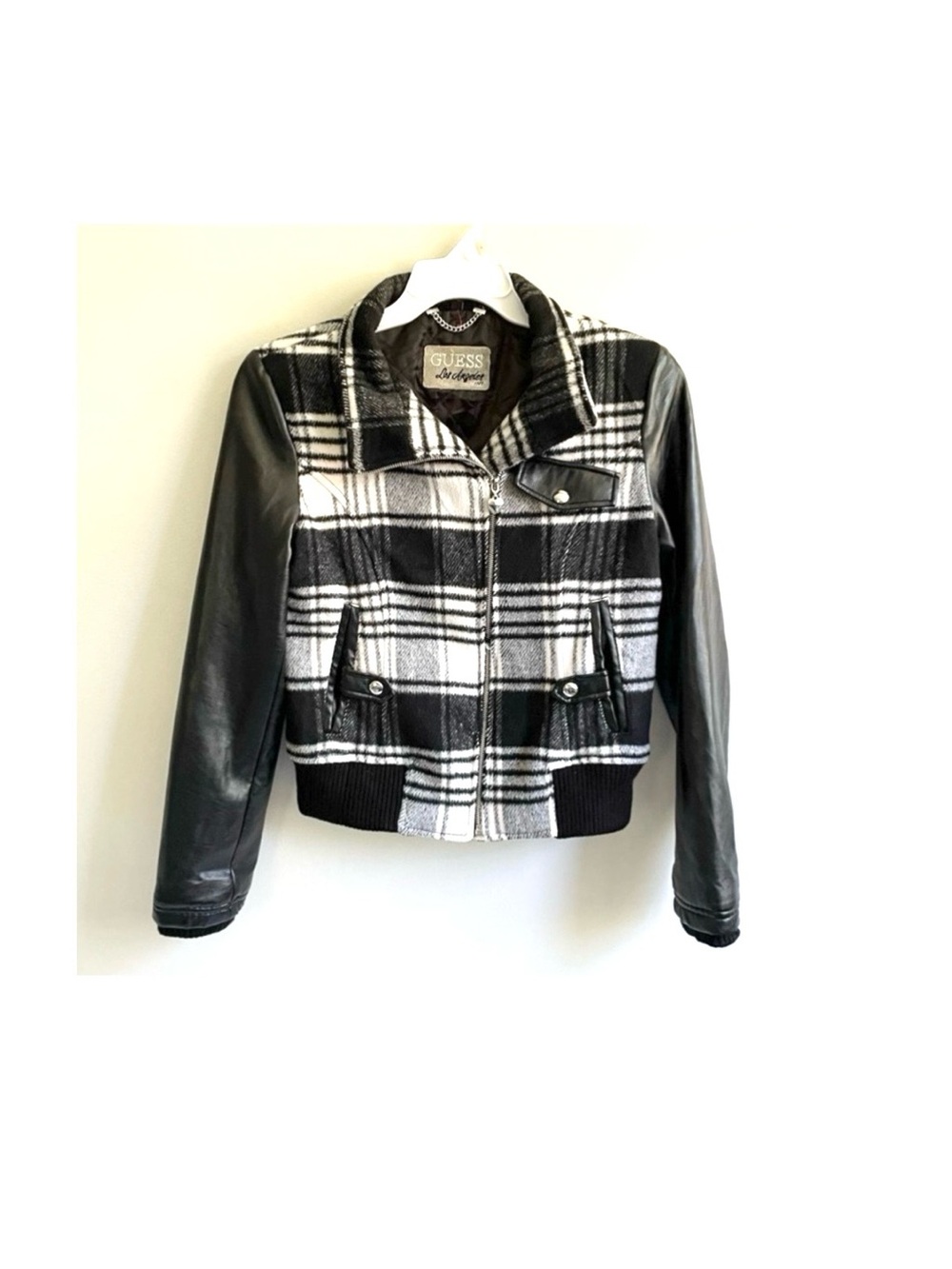 GUESS BLACK WHITE PLAID MOTO JACKET BLACK FAUX LEATHER SLEEVES POCKETS ZIPPER